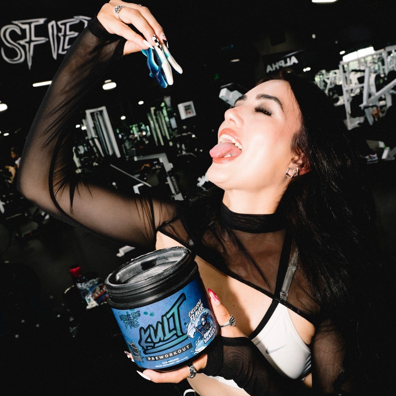 KULT Preworkout + FREE Creatine (Gummy Shark)