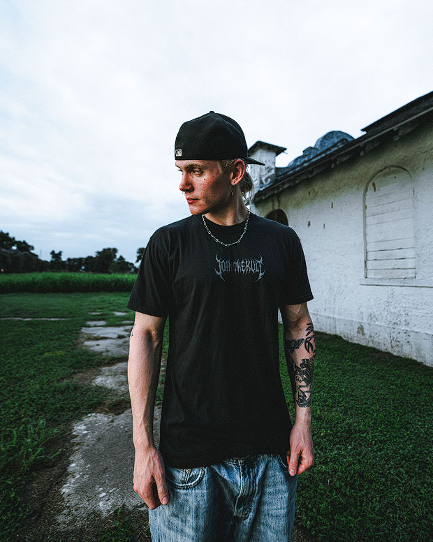 "JointheKult" Metal T (Loose Fit)